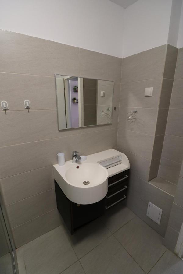 부쿠레슈티 Charming Cozy Studio - Old Town - Free Minibar 아파트 외부 사진